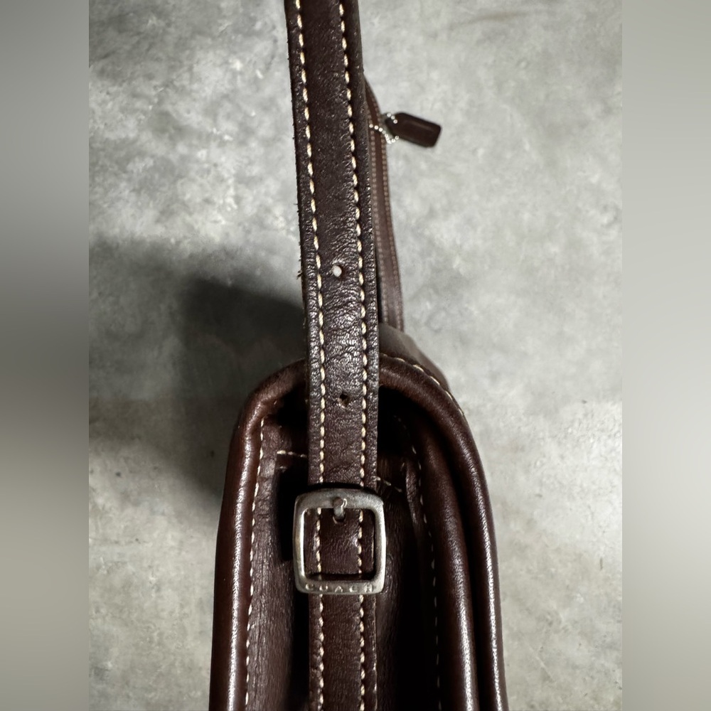 Vintage Coach Brown Leather Shoulder Bag - Picture 14 of 14